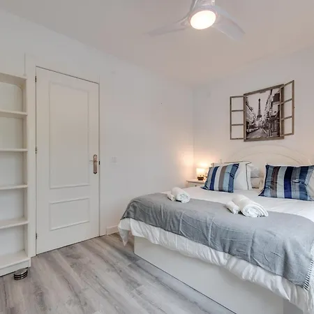 Vb Myramar 1bdr Centre-coast Apartment